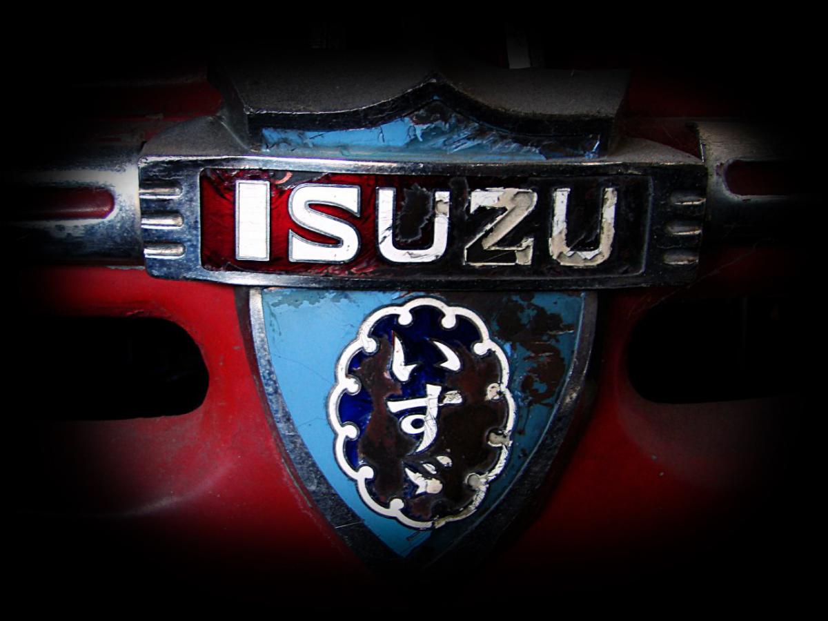 original-isuzu-shield